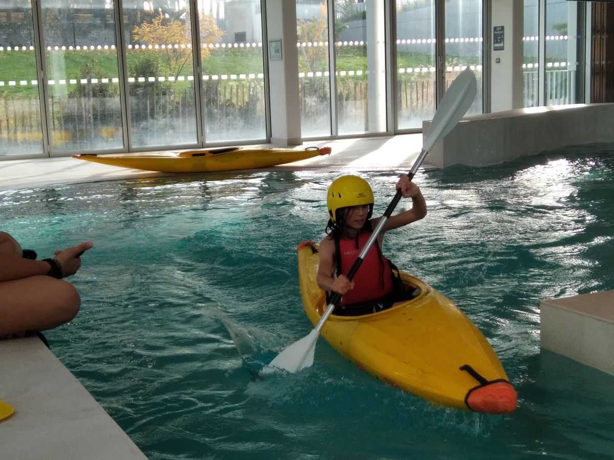 "Kayak en piscine"