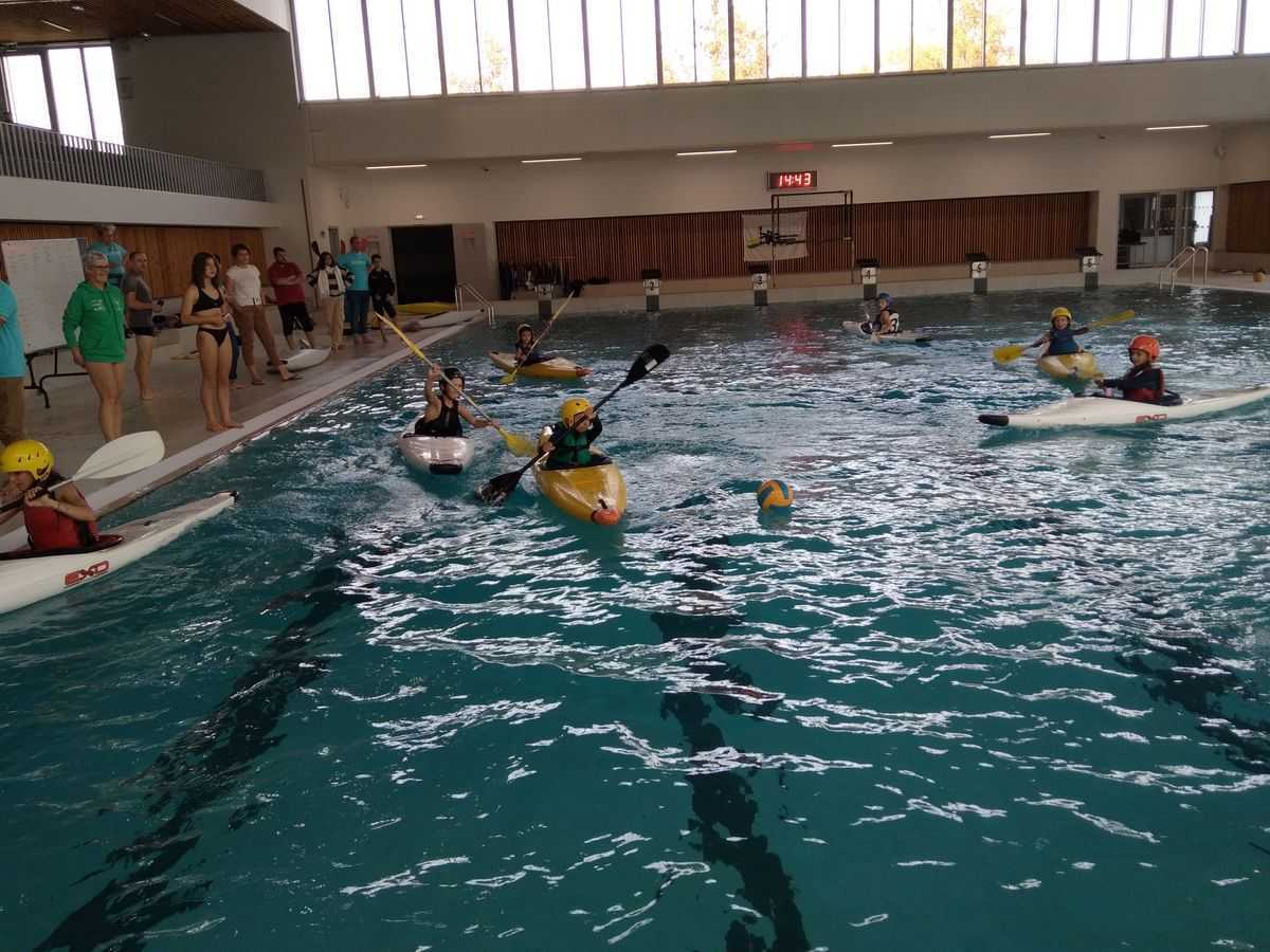 "Kayak en piscine"