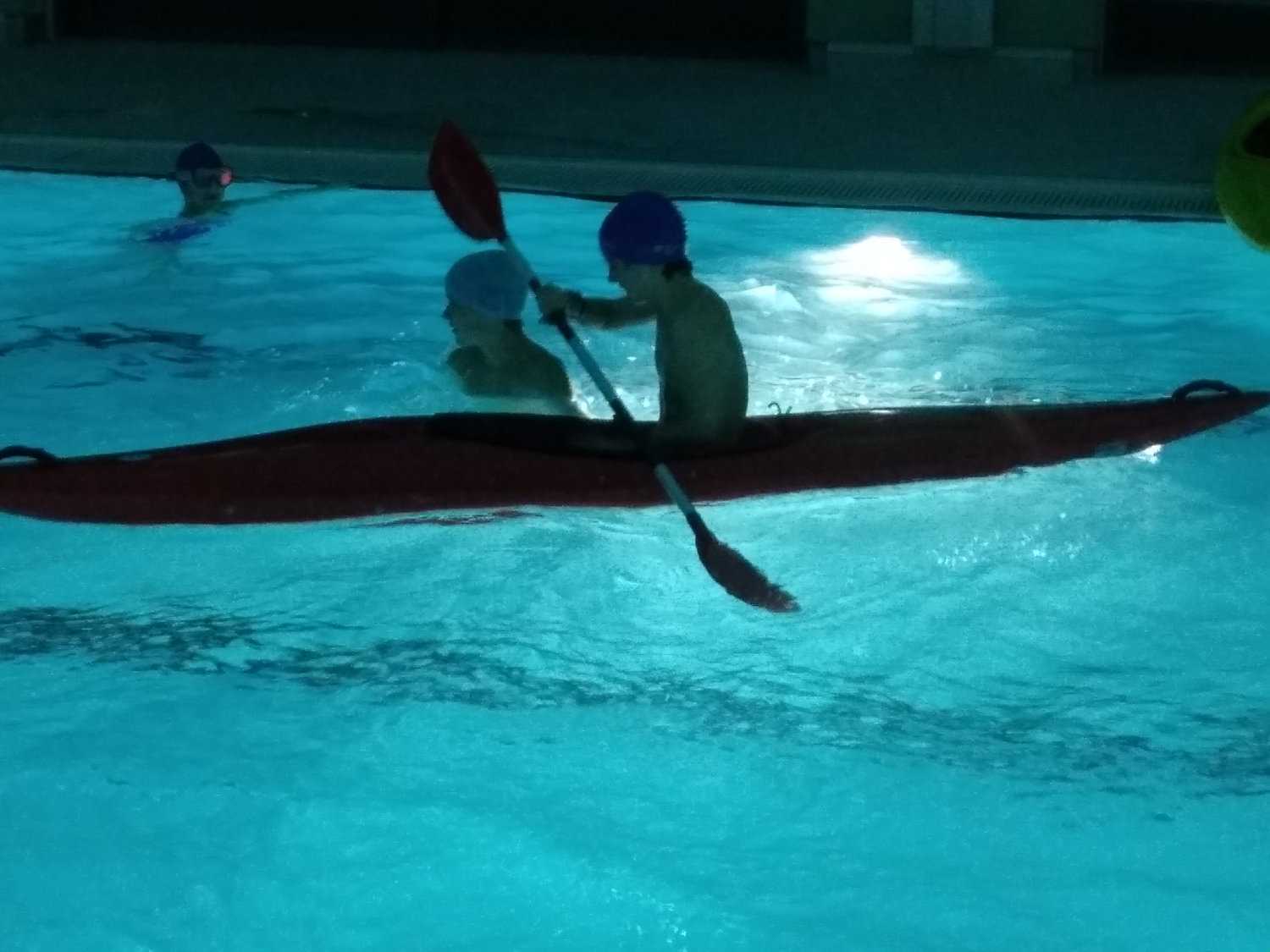 "Kayak en piscine"